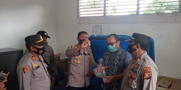 Terekam CCTV, 2 Pencuri Baterai Genset Berhasil di Tangkap Tim Opsnal Polsek Bangko.
