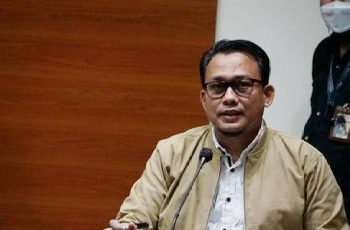 Proses Pemindahan Mantan Bupati Kuansing, KPK : Pengamanan Ketat Tim Jaksa Disertai Prokes