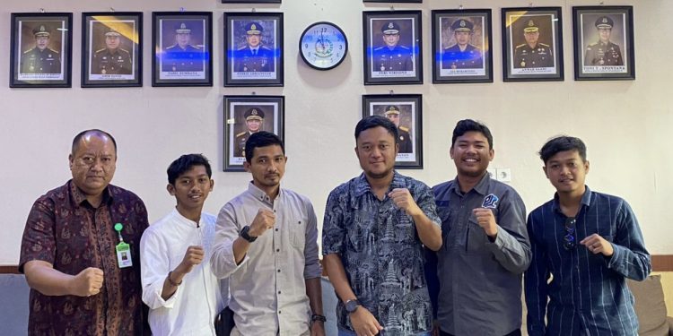 DPC PJS Tanjab Barat dan DPD Jambi Silaturahmi Bersama Kajari