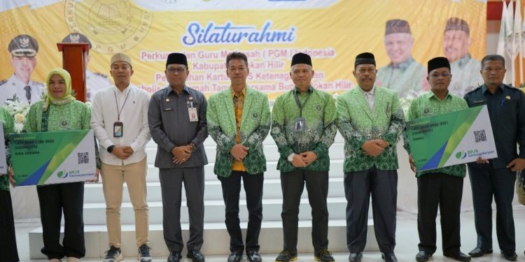 Bupati Hadiri Acara Silaturahmi Guru Madrasah se Rohil 