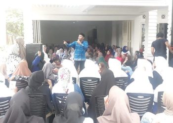 Dalam Reses, Anggota DPRD Roni Pasla Terima Keluhan Warga Soal Banjir 