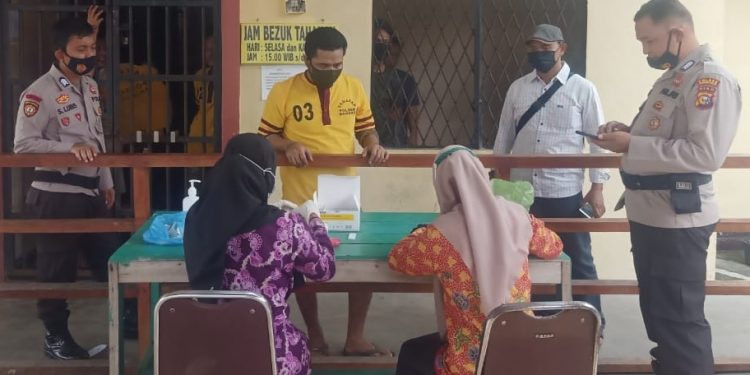 Sat Res Narkoba Polres Rohil Amankan Kurir dan Pengedar Narkoba Jenis Sabu