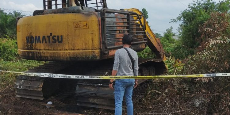 Polsek Rimba Melintang Polres Rohil Amankan Penyaluran BST Ke 338 KK Masyarakat Penerima