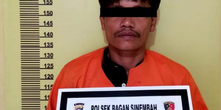 Polsek Rimba Melintang Polres Rohil Amankan Penyaluran BST Ke 338 KK Masyarakat Penerima