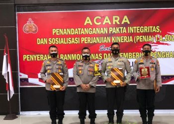 Polres Rokan Hilir menggelar Penandatanganan Pakta Integritas dan Sosialisasi Perjanjian Kinerja (PENJA)
