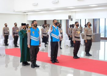 Pastikan Rekruitmen Dengan Prinsip Bersih, Transparan Dan Humanis, Panitia Dan Peserta Tanda Tangani Pakta Integritas dihadapan Kapolda Riau