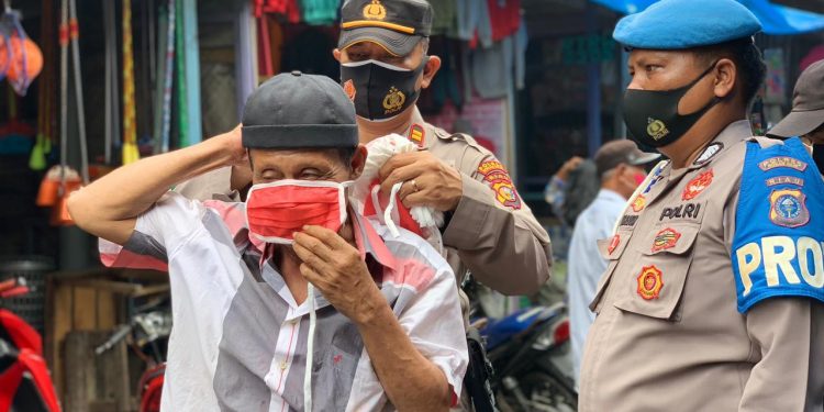 Diduga Rumahnya Sering Menjadi Tempat Transaksi Narkoba, Personel Polsek Tanah Putih Tangkap Pelaku saat Masih Berada di Rumah