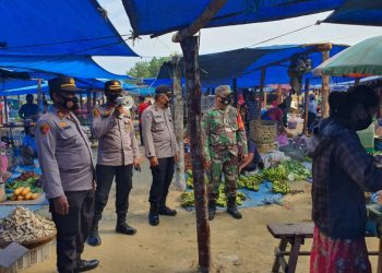 Polsek Tanah Putih Gencar Patroli Rutin Berikan Pemahaman Edukasi Tentang 5M Pada Masyarakat