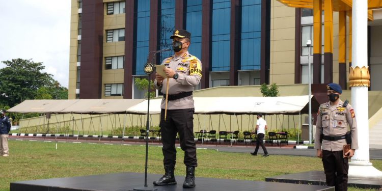 Kapolri Lepas 40.366 Bhabinkamtimas Sebagai Tracer Penyebaran Covid-19