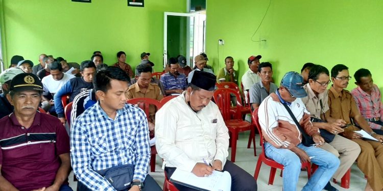 Polsek Kuala Kampar Hadiri Rapat Penetapan Pemilihan Tambahan DPTB Pilkades Desa Sokoi