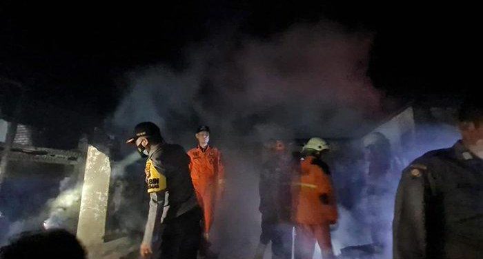 Sijago Merah Lahap Rumah di Kubang, 4 Orang Ditemukan Tewas Terkurung