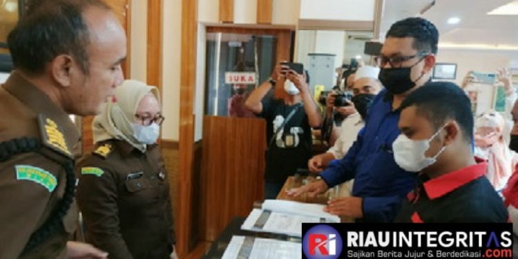 PMP Resmi Melaporkan Mantan PLT Sekwan, Teva Iris; Copotkan Jabatannya
