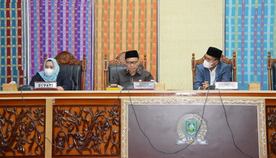DPRD Rapat Paripurna Sampaikan Laporan Badan Anggaran terkait LKPJ Bupati 2021