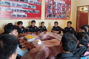 Setwil Serahkan SK FPII Korwil Tubaba dan Resmi Terbentuk