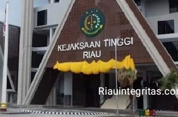 Laporan Dana Publikasi Rp22 Milyar Pemprov Riau Dilimpahkan Ke Kejati Riau