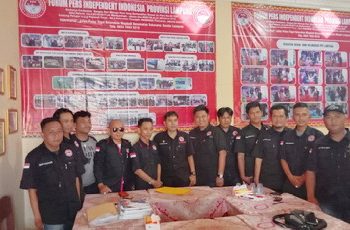 Kelurga Besar FPII Korwil Tulang Bawang Barat Mengucapkan Selamat Hari Raya Idul Fitri 1 Syawal 1443 H/2022 M