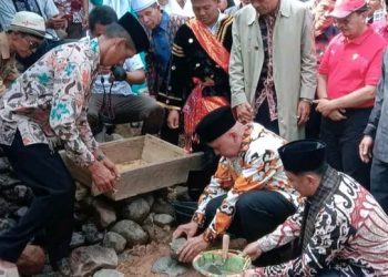 Buya Mahyeldi Resmikan Pondok Tahfiz SDN Pagadih Hilia dan Peletakan Batu Pertama Masjid Nurul Iman Pagadih