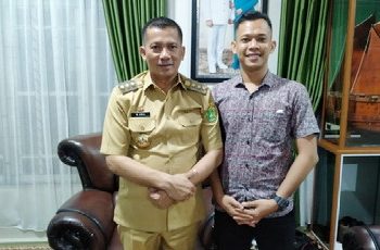 Demisioner Mahasiswa Meranti Pekanbaru Ucapkan Terima Kasih kepada Bupati Meranti Program Kesehatan Menggunakan KTP