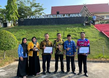 PHE Kampar Terima Penghargaan dari Bupati Pelalawan Atas Dukungan dalam Pelaksanaan Proklim