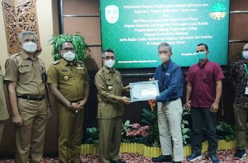 PT Pertamina EP Sangatta Field Terima Penghargaan Dari Pemkab Kutim