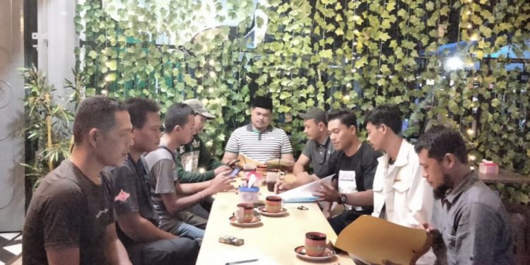 Jajaran Pengurus Gagak Hitam Bengkalis Menundurkan Diri