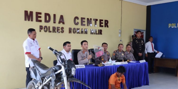 Polres Rohil Ungkap Motif Pembunuhan Pemuda di Kubu