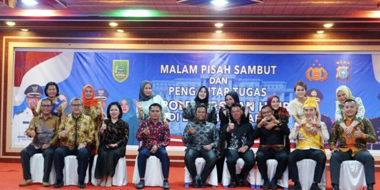 Malam Pisah Sambut Kapolres, Bupati Rohil Berharap Sinergitas Terus Terjaga