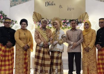 Pernikahan Putra Bunda Kasihhati Ketua Presidium FPII Berlangsung Sukses