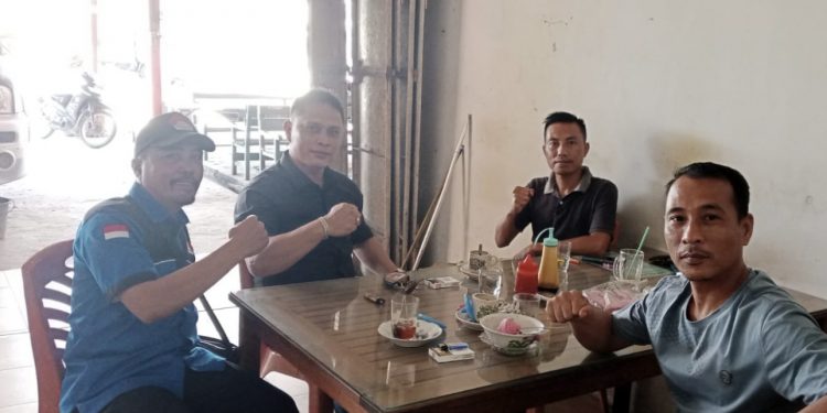 Ketua Pokja Wartawan Rohil Ngopi Bersama Sekretaris DPD Partai Nasdem