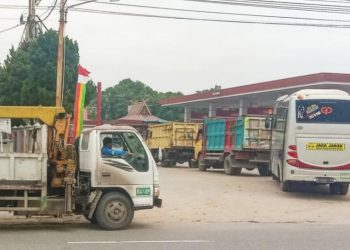 Subkontraktor Mitra PT. IKPP Perawang Konsumsi BBM Subsidi, SPBU Pertamina Diduga Membiarkan