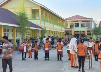 Tingkatkan Mental Siswa, SDN 001 Panipahan Gelar Pelatihan Drumband