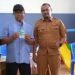 Lurah Balai Jaya Kota Bersama Kapus Bagikan KIS Untuk Warga
