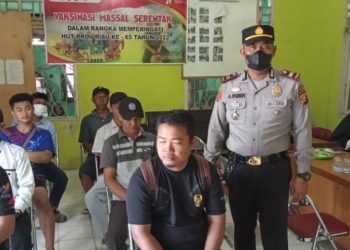 Sambut Hut Riau, Upika dan Polsek Rimba Melintang Gelar Vaksin Massal