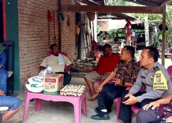 Peduli Sesama, Lurah Balai Jaya Kota Kunjungi Warga Korban Kebakaran Rumah