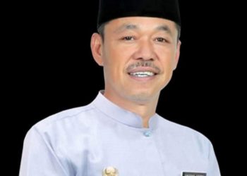 Akhirnya Bupati Rohil Resmi Bekukan Kepengurusan Kedua Kubu F-SPTI di Rohil 