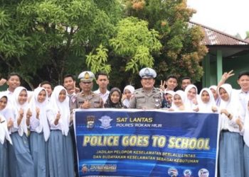 Satlantas Polres Rohil Sosialisasi Tertib Lalin dan Bahaya Narkoba di SMAN 2 Tanah Putih