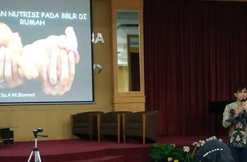 RSUD Arifin Ahmad Adakan Pelatihan Premature Intermediate Care Course 2022