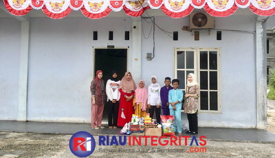 Jumat Berkah, Staf dan Karyawan New Paragon Berbagi Sembako di Dua Panti Asuhan