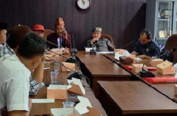 Temui Komisi I DPRD Pekanbaru, Forum RT/RW Tanyakan Kejelasan Honor Belum Dibayar