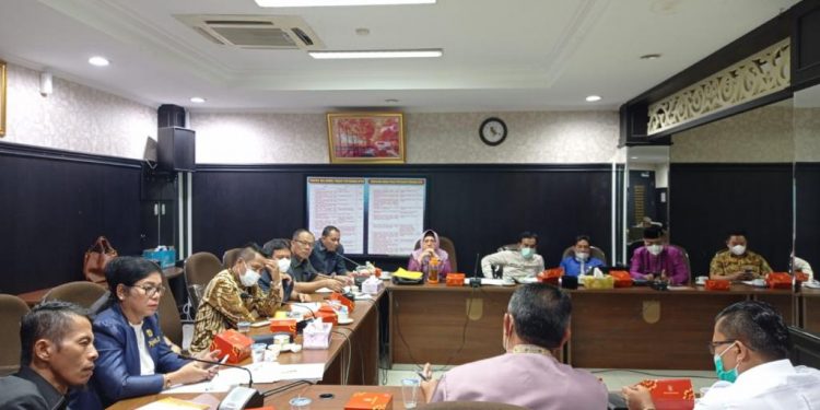 Komisi IV Hearing Bahas Pembangunan Pasar Induk yang Mangkrak, Pemindahan Pedagang Harus Ditunda