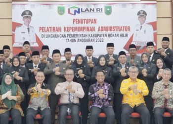 Pelatihan Kepemimpinan Administrator Resmi Ditutup Wabup Rohil 