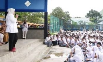 Wagubri Marlin Dikejutkan Seribuan Pelajar SMAN 5 Batam
