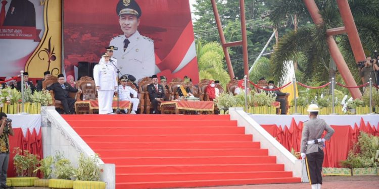 Bertindak Inspektur Upacara HUT ke 77 Kasmarni Jadikan Perjuangan untuk Pembangunan Indonesia