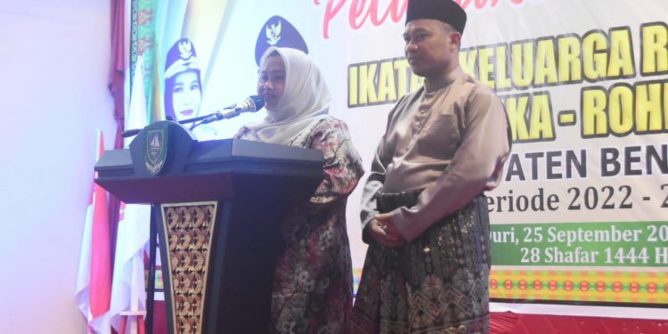 Bupati Kasmarni Hadiri Pelantikan IKA-ROHIL Kabupaten Bengkalis