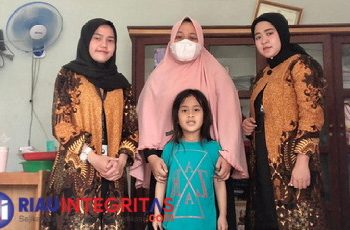 Kembali, Jum’at Berkah New Paragon dan Grand Dragon Kota Pekanbaru Berbagi Sembako di Panti Asuhan