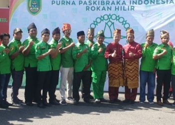 Ketua Wilayah RMB-LHMR dan Pengurus Beserta Anggota Hadiri HUT Rohil ke 23 Tahun