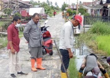 Bupati Rohil Melalui DLH Rohil Akan Turunkan Alat Berat Bersihkan Paret
