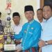 Dukung Sepakbola, Bupati dan Wakil Bagikan Hadiah Pembinaan Club