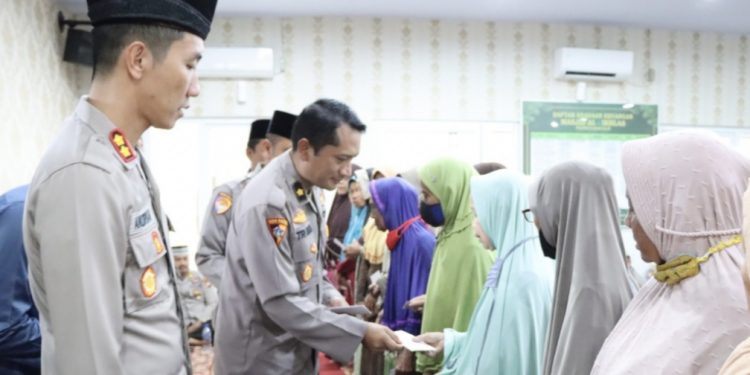 Maulid Nabi Besar Muhammad SAW 1444 H, Polres Rohil Santuni Dhuafa dan Anak Yatim Piatu