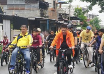 Afrizal Sintong Lepas Ratusan Peserta Fun Bike Dalam Meriahkan HUT Rohil ke 23